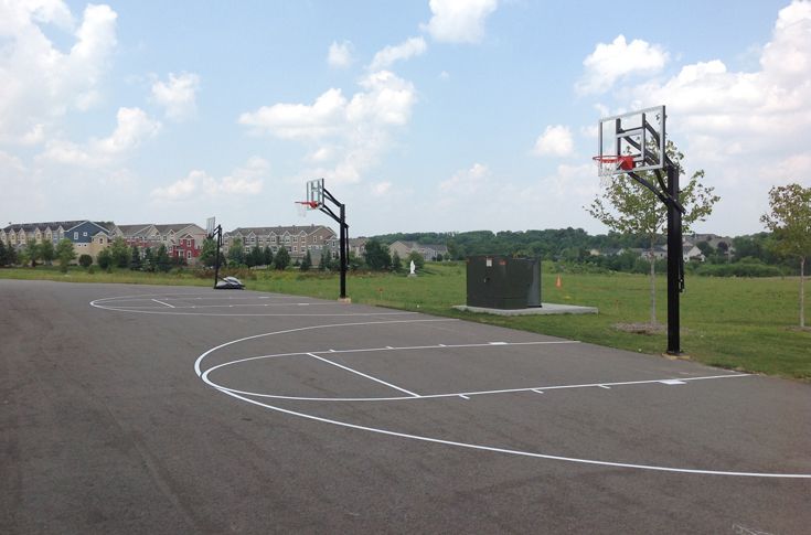 4/19Outdoor basketball courts